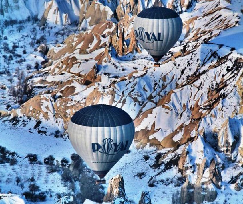 Kapadokya’da balon turlarına kar engeli