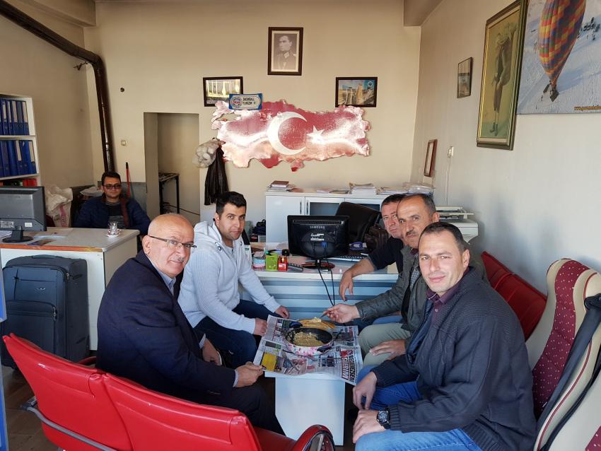 Başkan Yıldız Çarşı Esnafını Ziyaret Etti