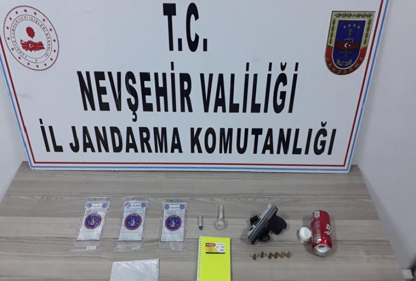 Jandarmadan Uyuşturucu Tacirine Suçüstü