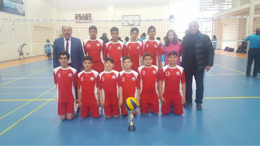 Mustafa-Veli Halıcı İmam Hatip Ortaokulu İl İkincisi Oldu