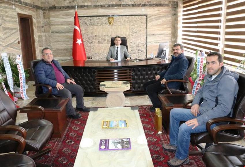Ürgüp Şehir İçi Taşıyıcılar Kooperatifi Temsilcileri Kaymakamı Ziyaret Etti