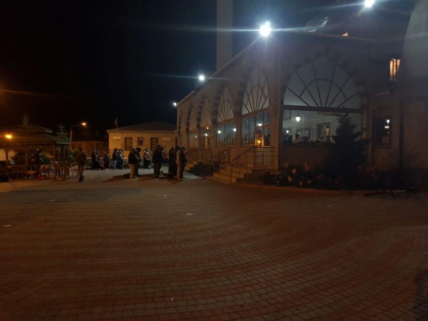 Ürgüp'te Kadir Gecesi Camiler Doldu Taştı