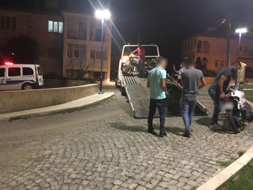 Polis Ekipleri Motosiklet Avında