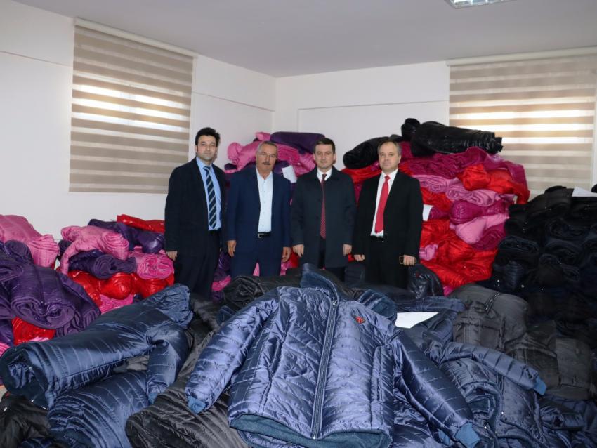 Ticaret Odası, Bu Yılda Bin 300 Öğrenciyi Isıtacak