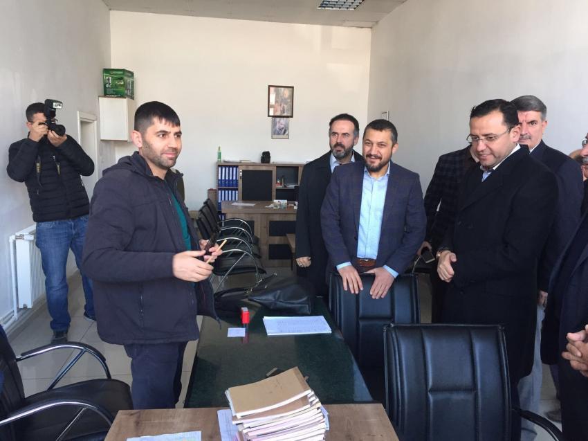 AK Parti Milletvekilleri Ürgüp’te Esnaflarla Kucaklaştı