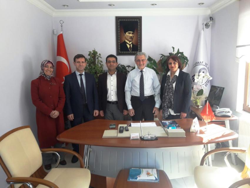 MHP İlçe Başkanı Öz, Oda Başkanı Özaşık'ı Ziyaret Etti