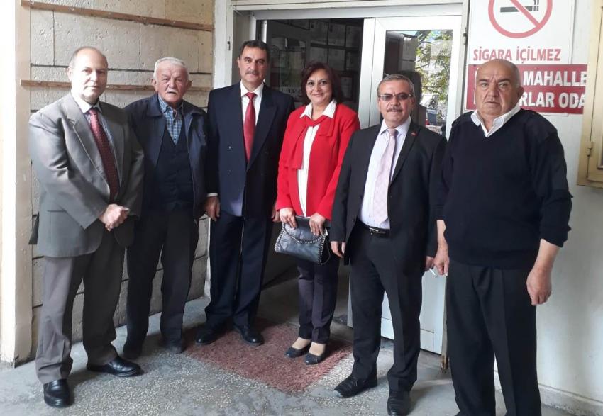 Reyhan Ayan Muhtarları Ziyaret Ederek Günlerini Kutladı