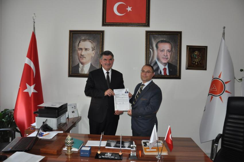 İbrahim Arslan, Ortahisar Belediye Başkanlığı Aday Adaylığı Başvurusunu Yaptı