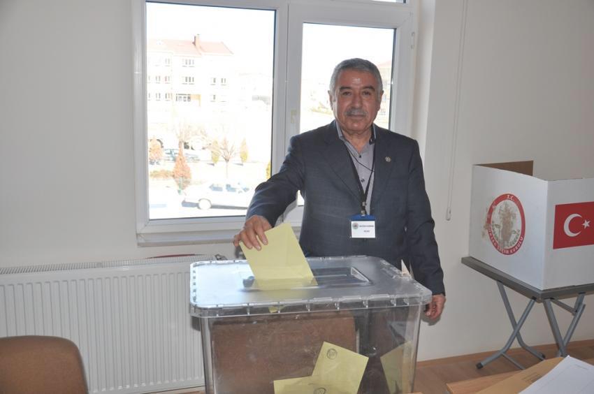 Mustafa Korkmaz Güven Tazeledi