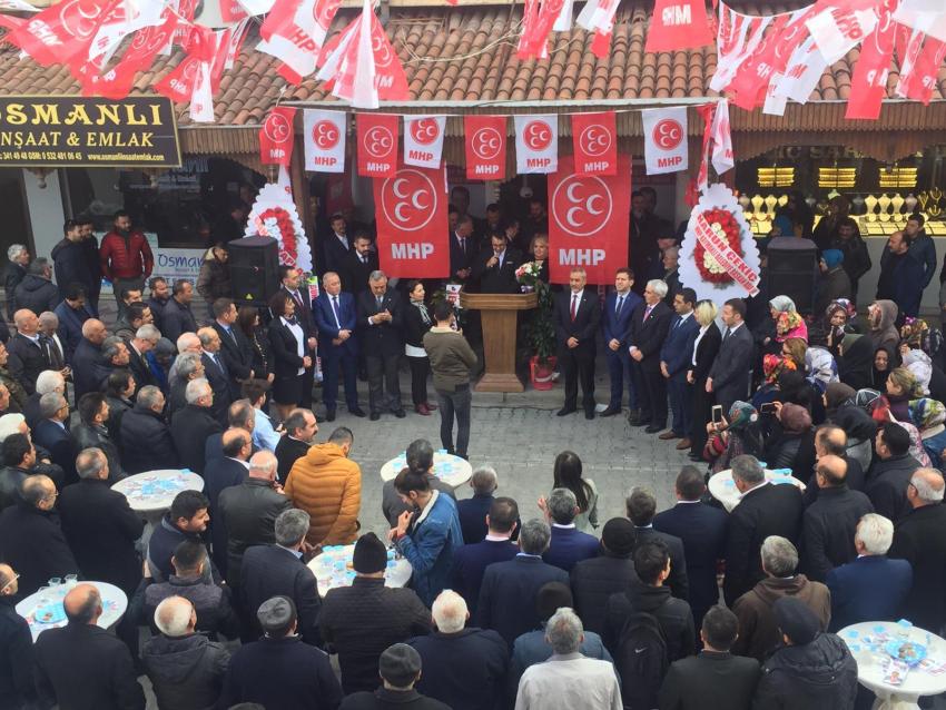 Ürgüp’te MHP seçim bürosunun açılışı gerçekleştirildi.