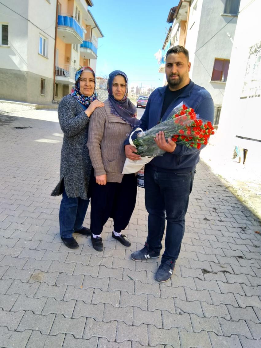 Ortahisar Yeni Mahalle Genç Muhtar Adayından Örnek Davranış