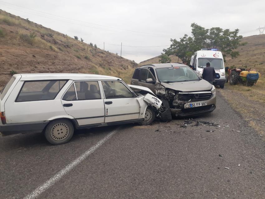 Trafik Kazası Meydana Geldi 5 Yaralı