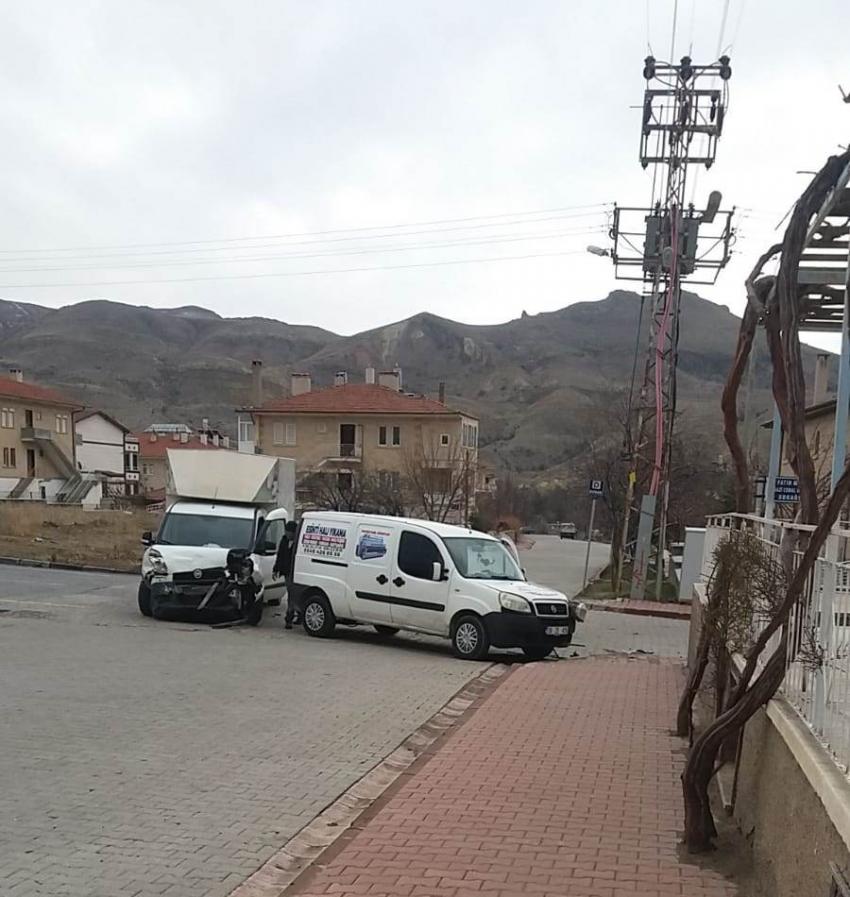 Trafik Kazası Meydana Geldi