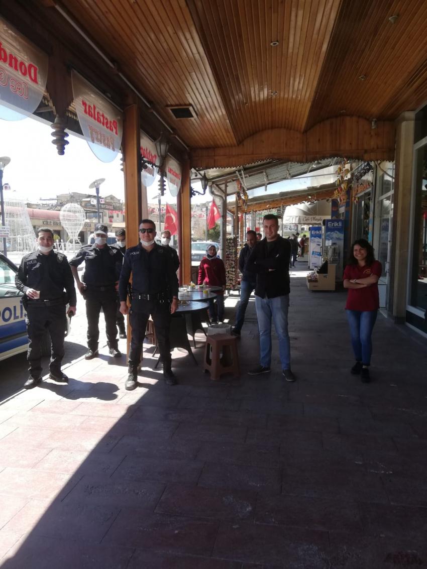 Kavga ihbarında alkışlarla kutlama