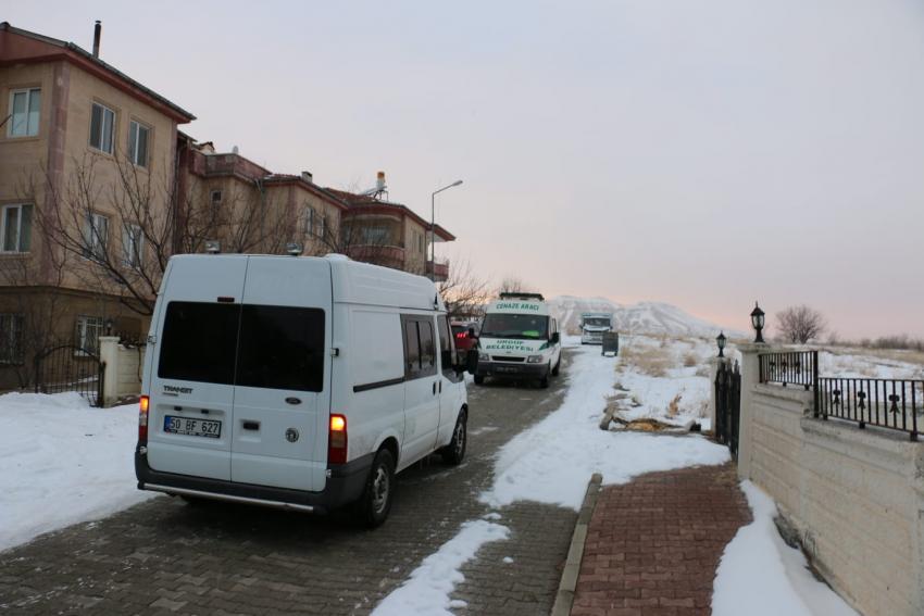Yalnız yaşayan 56 yaşındaki adam ölü bulundu