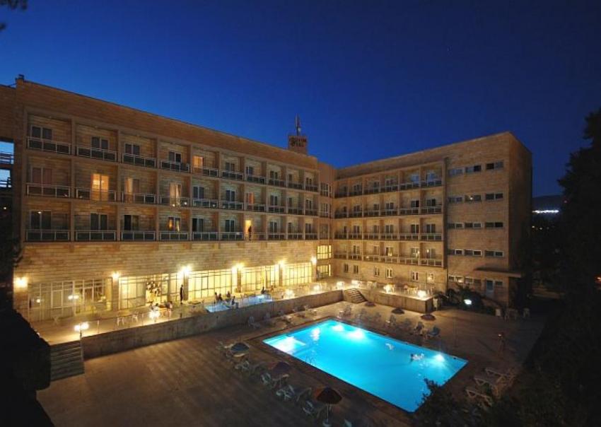 Büyük Otel Almira Yeniden İhale Ediliyor